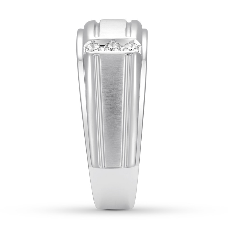 Men's Diamond Wedding Band 1/10 ct tw Round-cut 10K White Gold
