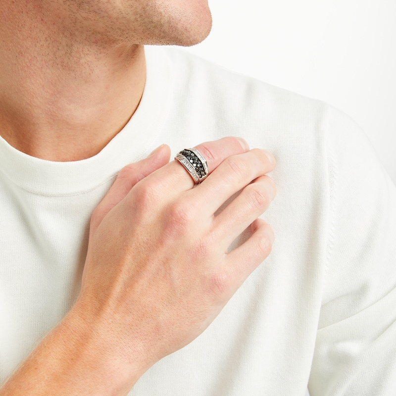 Main Image 4 of Men's Black & White Diamond Ring 2 ct tw Round-cut 10K White Gold