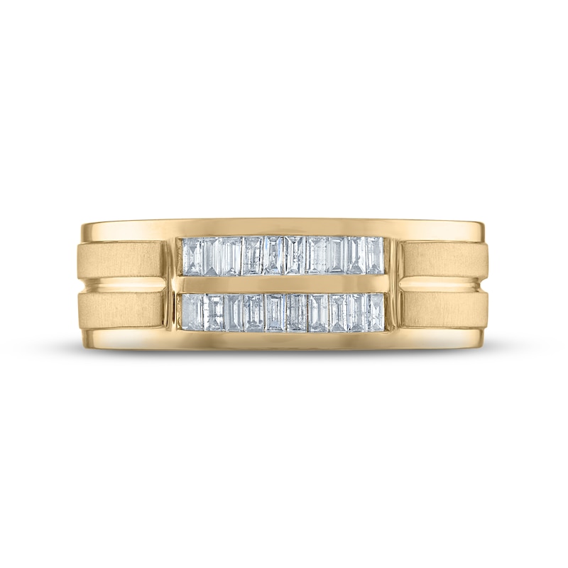 Main Image 3 of Men's Diamond Wedding Band 1/3 ct tw Baguette-cut 10K Yellow Gold