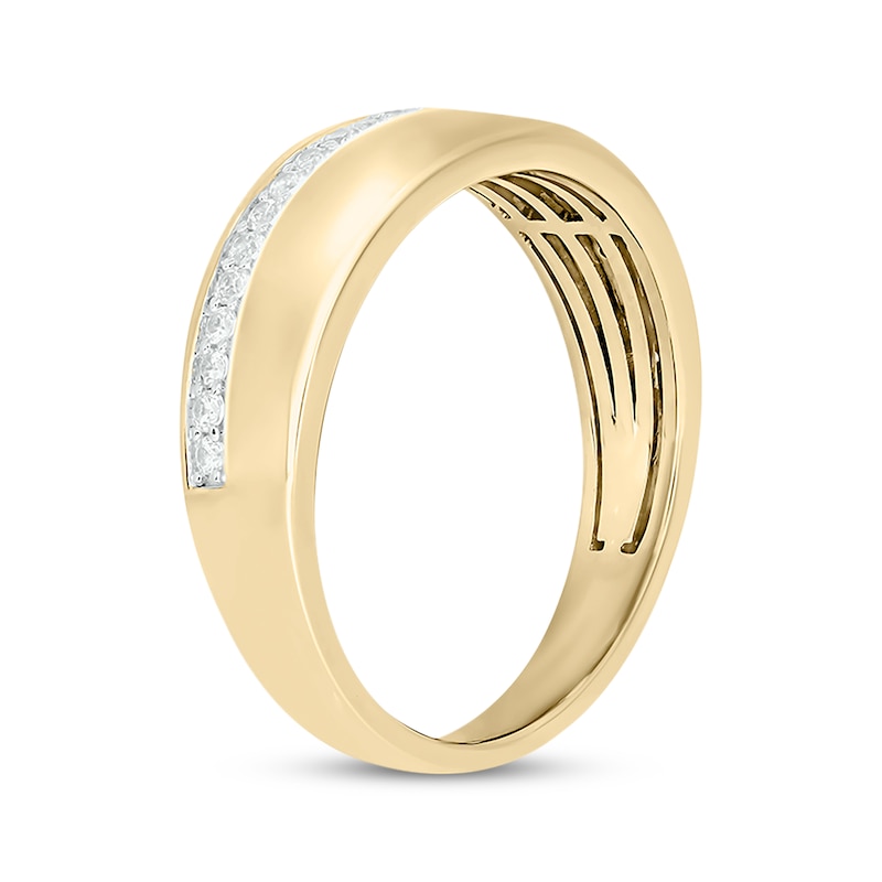 Main Image 2 of Now + Forever Men’s Round-Cut Diamond Arched Row Wedding Band 1/4 ct tw 10K Yellow Gold