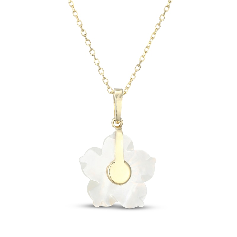 Main Image 3 of Mother-of-Pearl & 1/8 ct tw Diamond Flower Necklace 10K Yellow Gold 18"