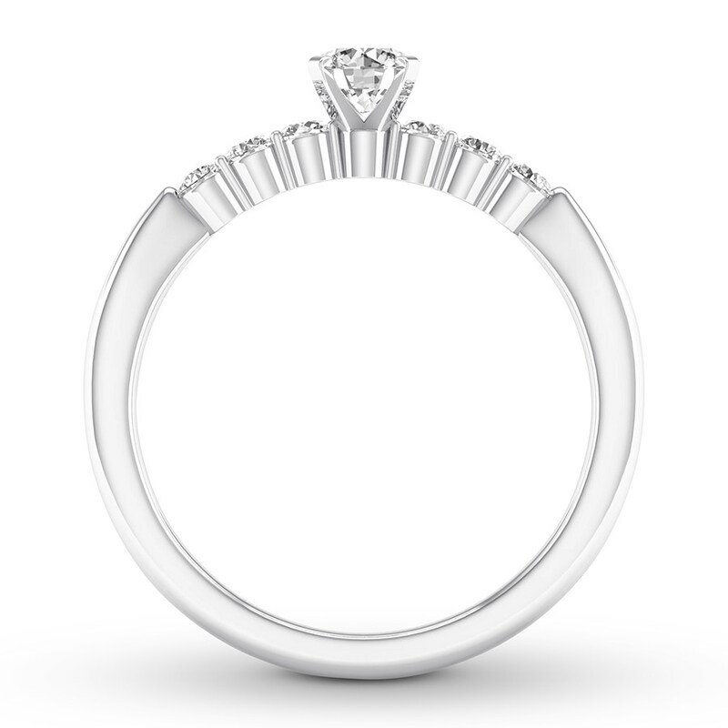 Diamond Engagement Ring 5/8 ct tw Round-cut 14K White Gold