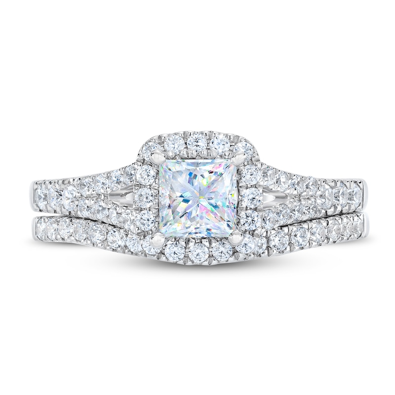 Princess Cut Halo Diamond Engagement Ring – David's House of Diamonds